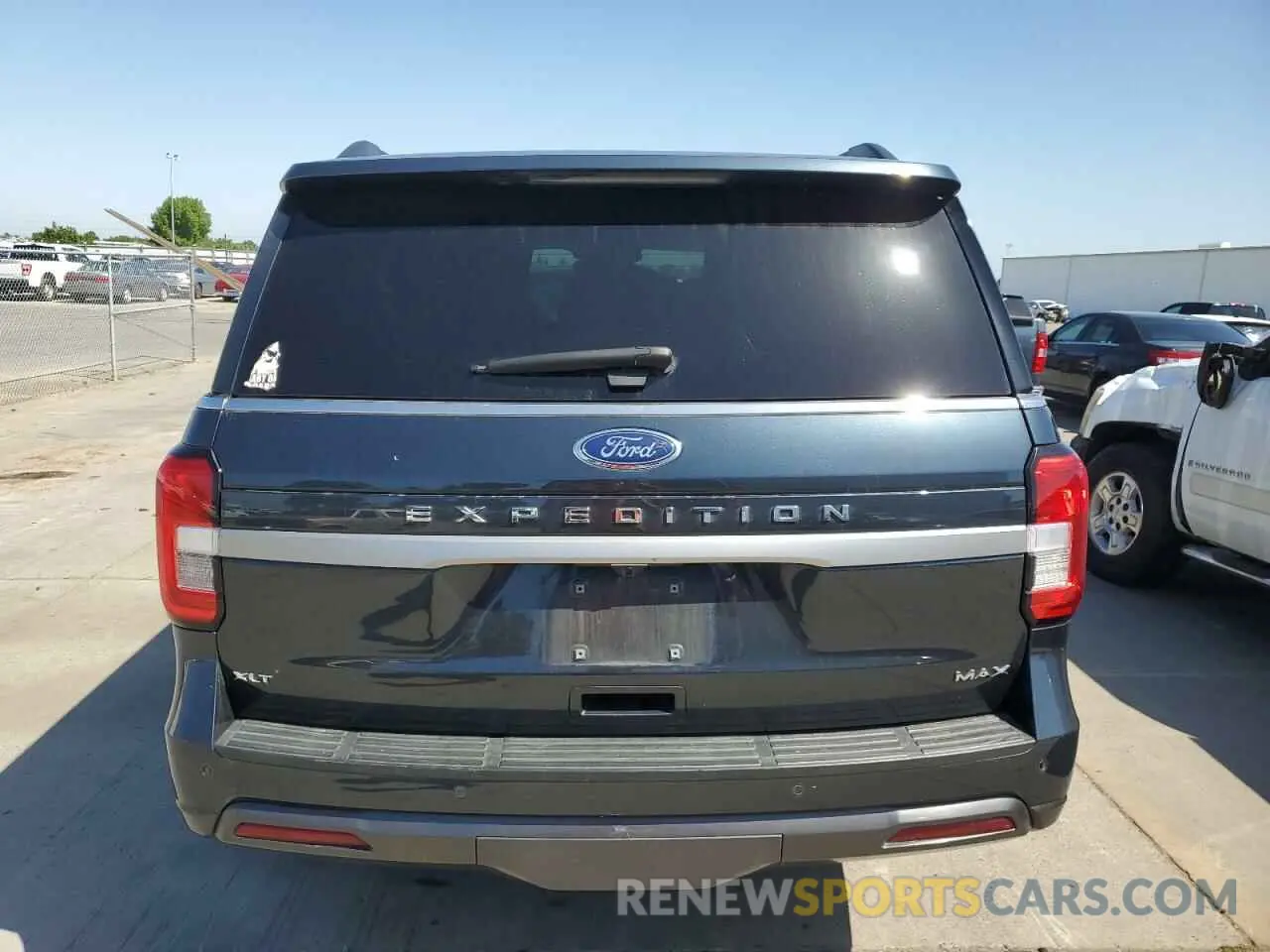 6 Photograph of a damaged car 1FMJK1J86PEA47731 FORD EXPEDITION 2023