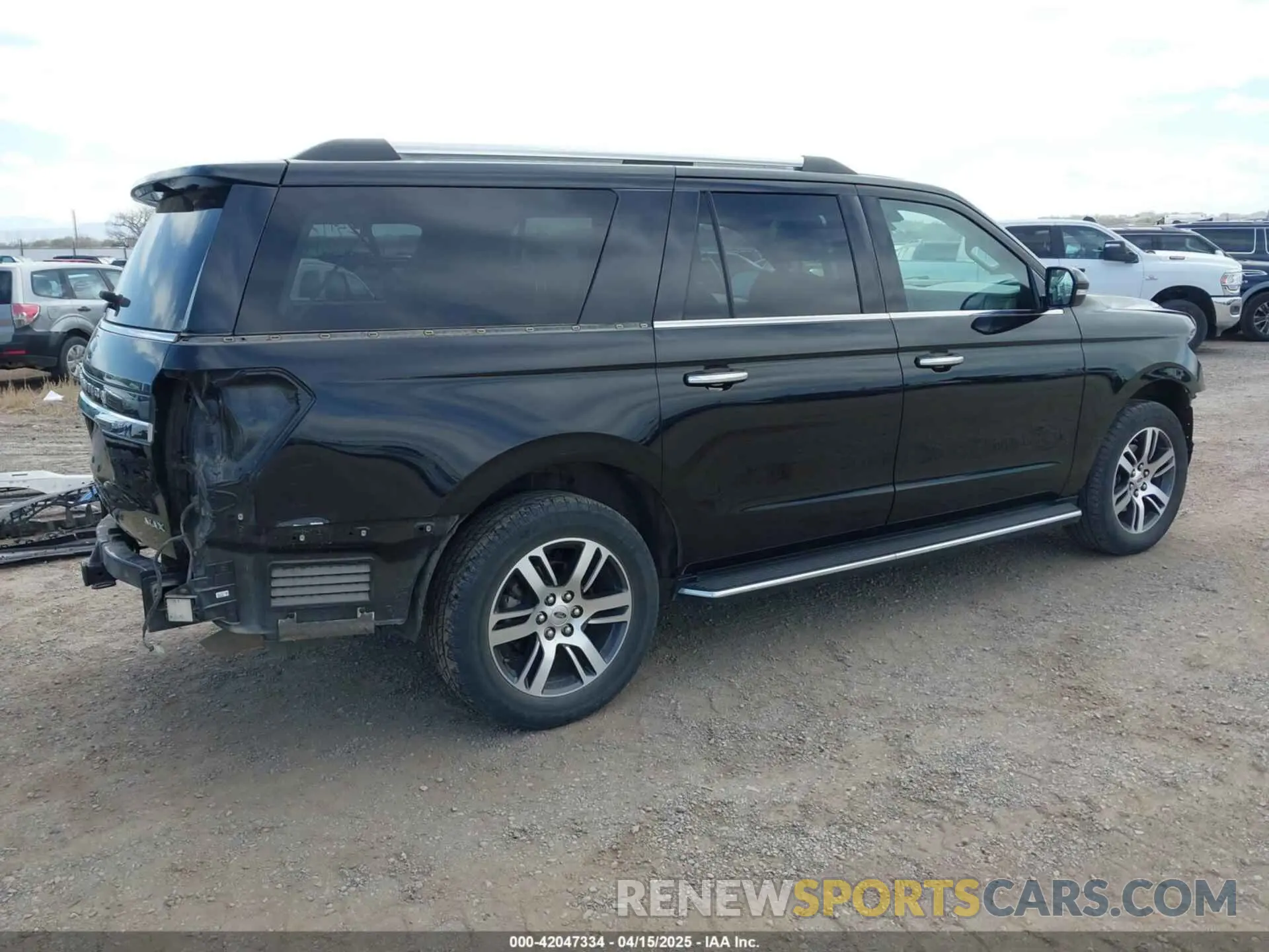 4 Photograph of a damaged car 1FMJK1K81PEA30365 FORD EXPEDITION 2023