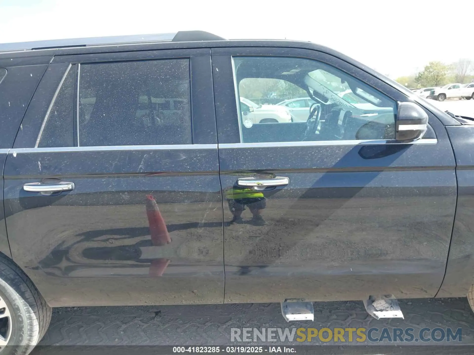 14 Photograph of a damaged car 1FMJK1K82PEA12358 FORD EXPEDITION 2023