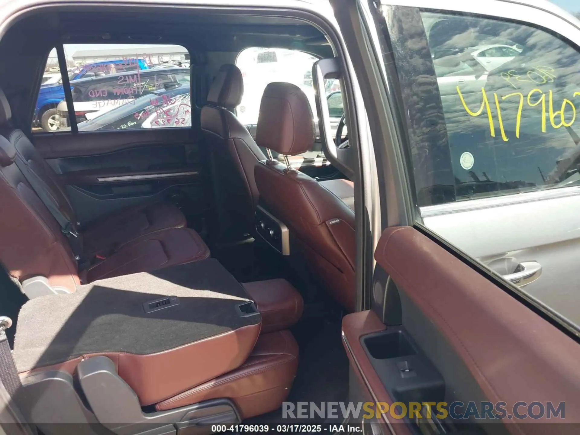 8 Photograph of a damaged car 1FMJK1K83PEA12322 FORD EXPEDITION 2023