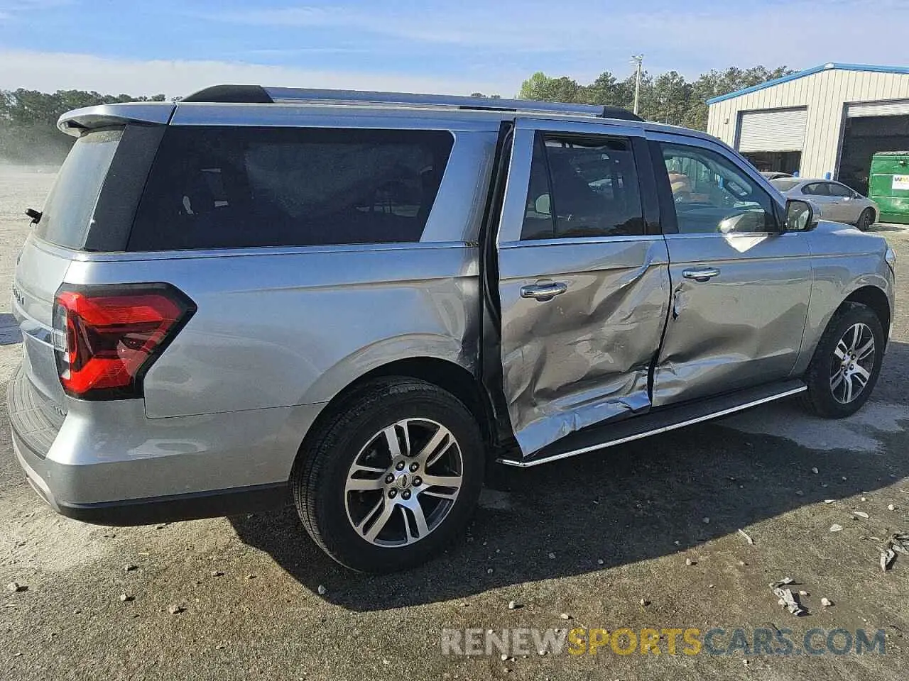 3 Photograph of a damaged car 1FMJK1K86PEA11603 FORD EXPEDITION 2023