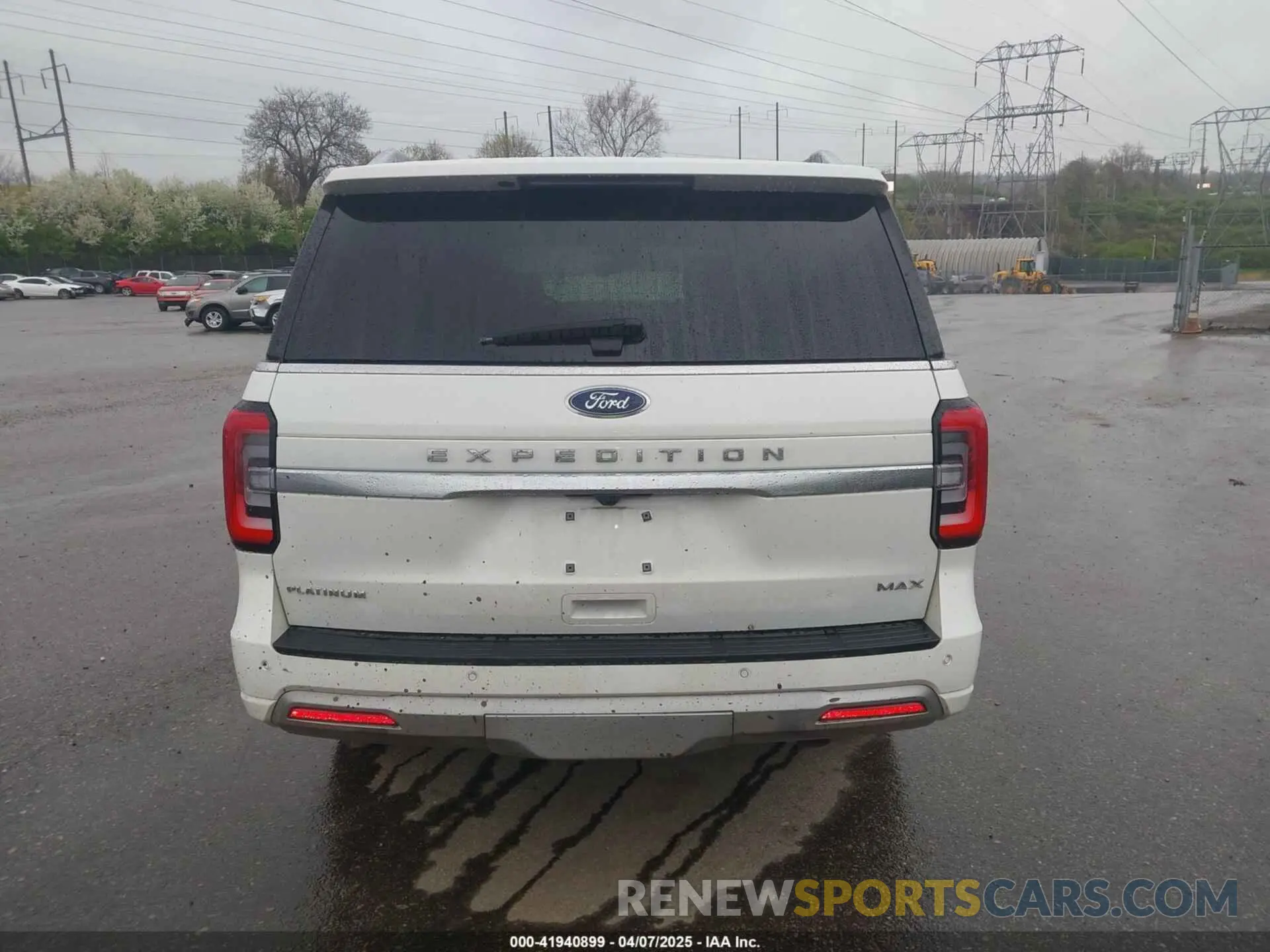 16 Photograph of a damaged car 1FMJK1M80PEA20505 FORD EXPEDITION 2023