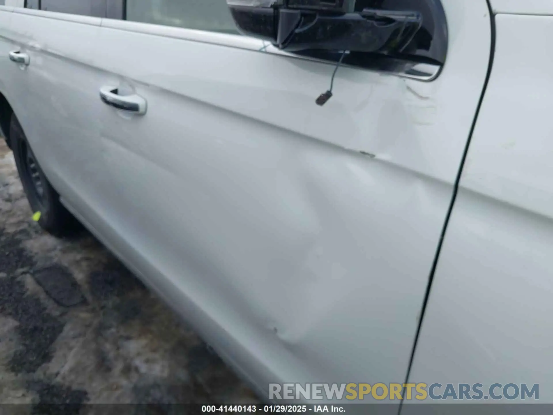19 Photograph of a damaged car 1FMJK2A82PEA25893 FORD EXPEDITION 2023