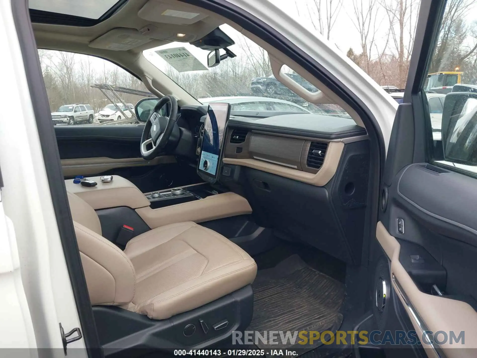 5 Photograph of a damaged car 1FMJK2A82PEA25893 FORD EXPEDITION 2023