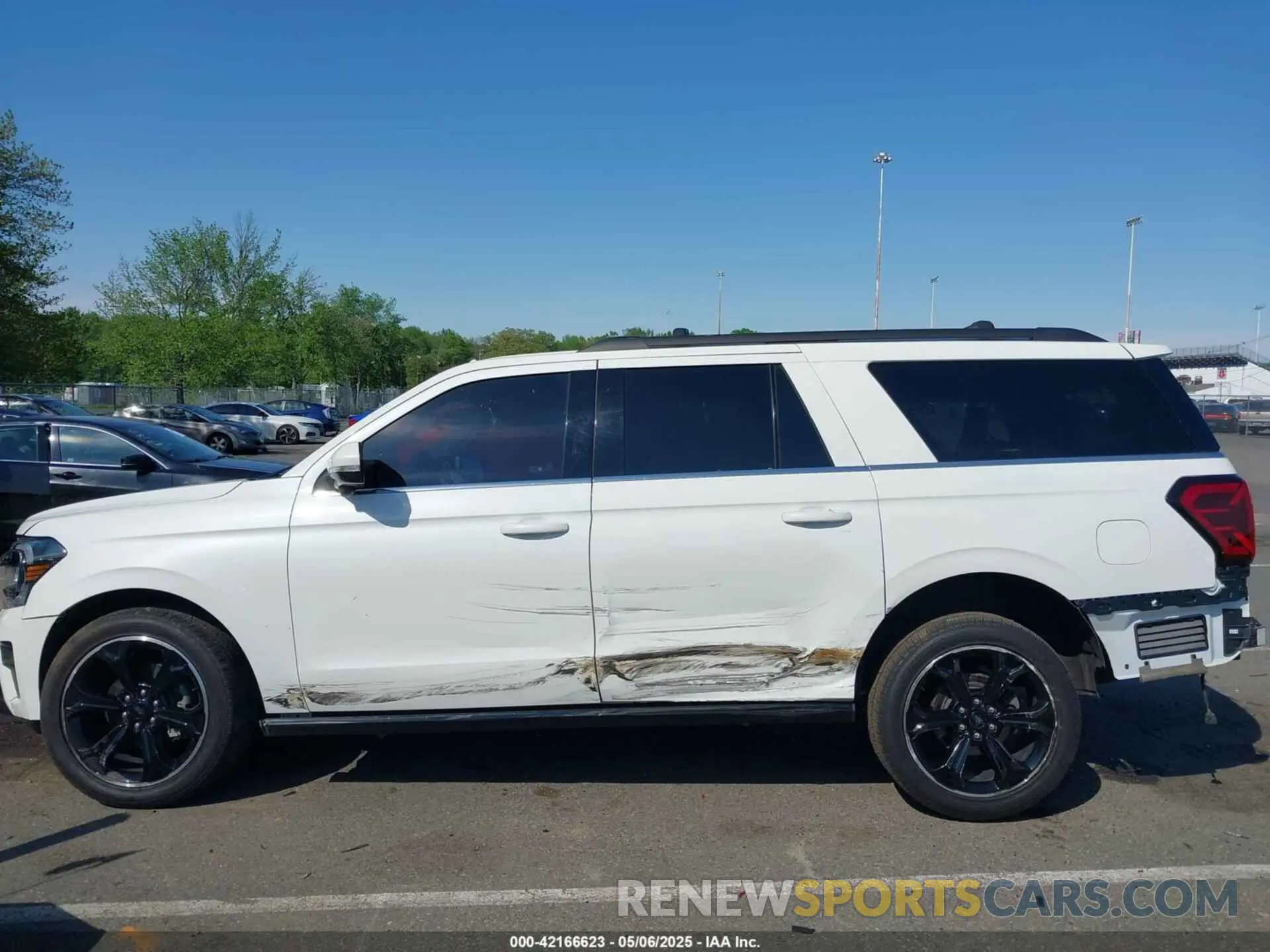 14 Photograph of a damaged car 1FMJK2A85PEA58256 FORD EXPEDITION 2023