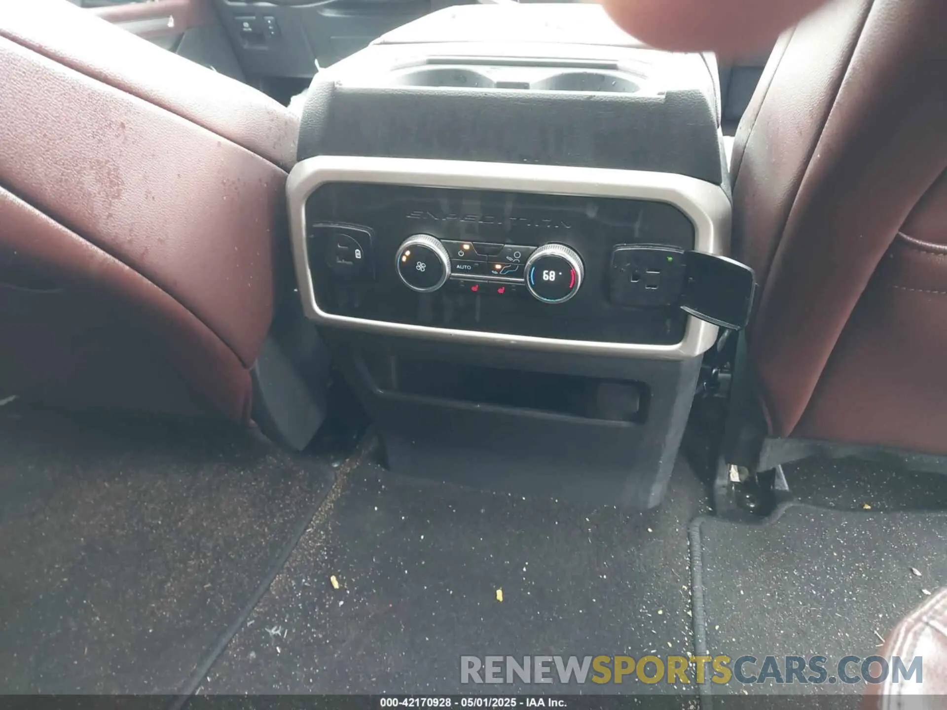 18 Photograph of a damaged car 1FMJK2A87PEA48229 FORD EXPEDITION 2023