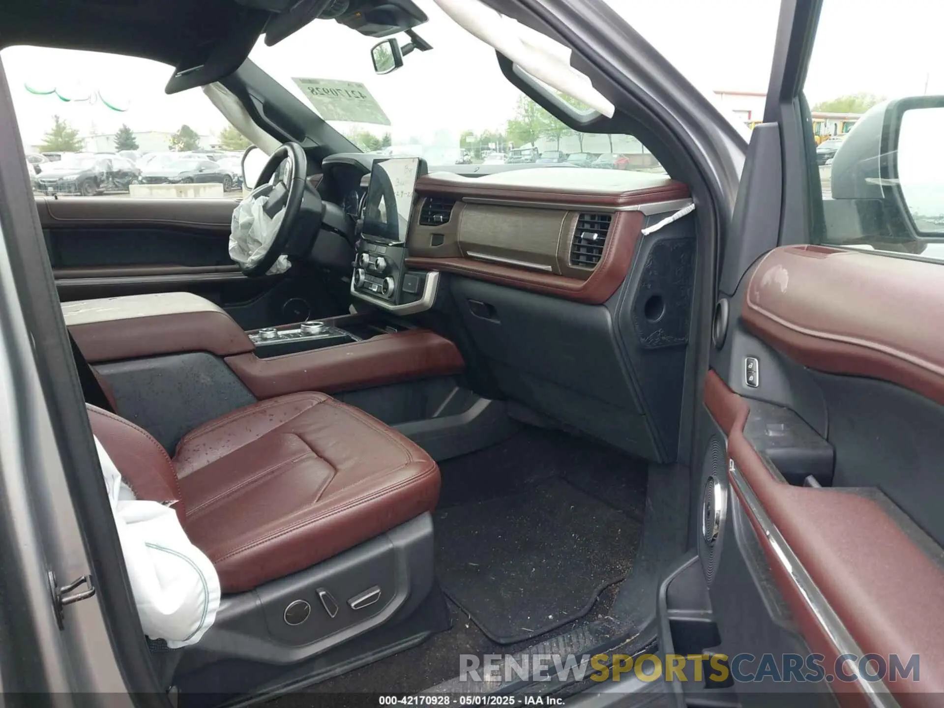 5 Photograph of a damaged car 1FMJK2A87PEA48229 FORD EXPEDITION 2023