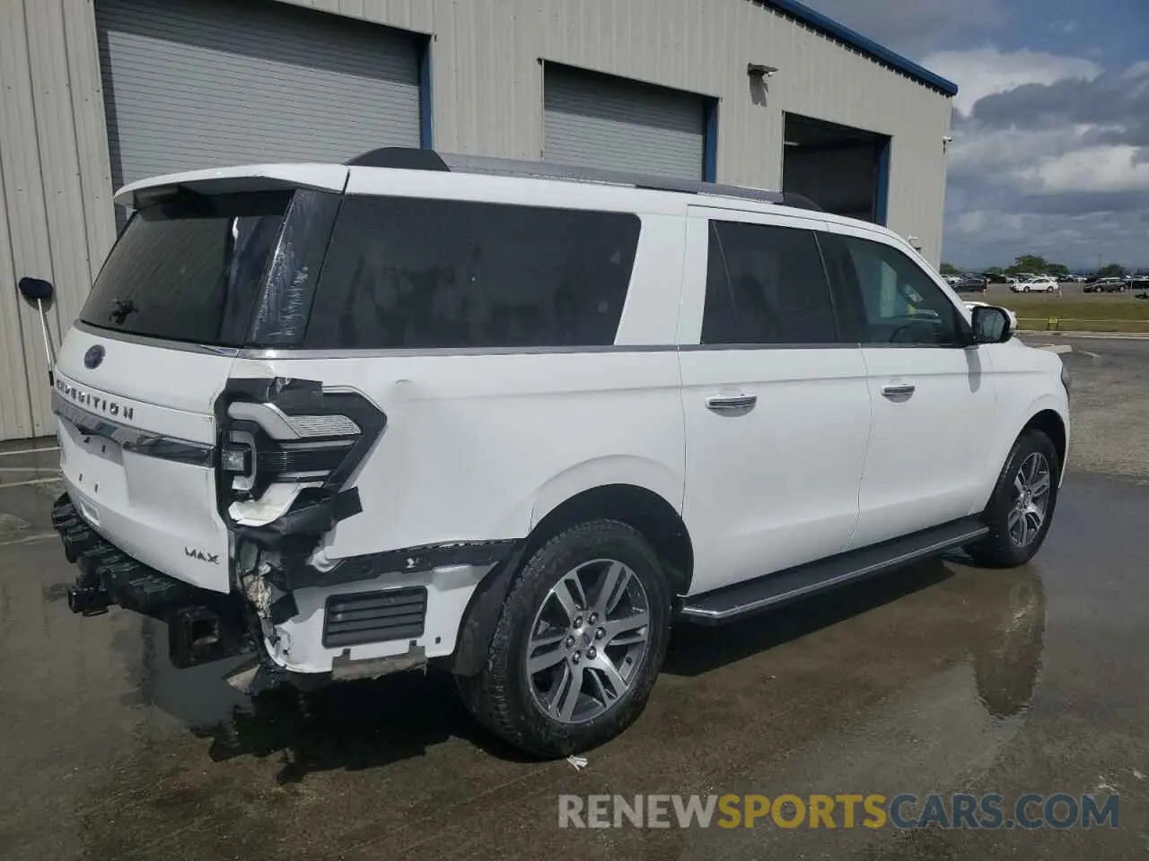3 Photograph of a damaged car 1FMJK2A88PEA50233 FORD EXPEDITION 2023