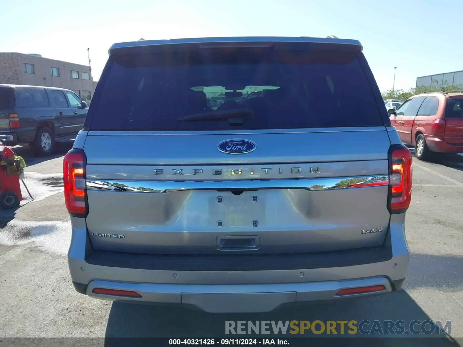 17 Photograph of a damaged car 1FMJK2A8XPEA38617 FORD EXPEDITION 2023