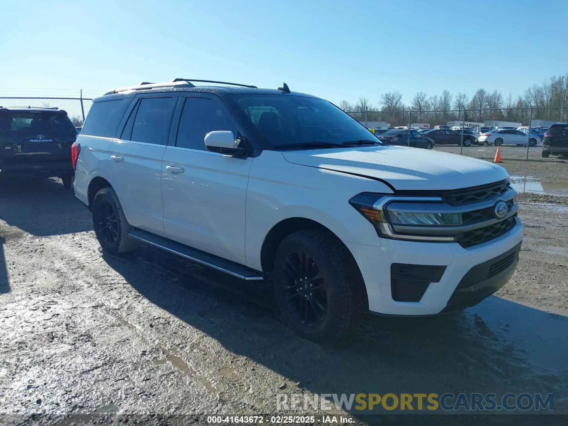 1 Photograph of a damaged car 1FMJU1J80PEA44656 FORD EXPEDITION 2023
