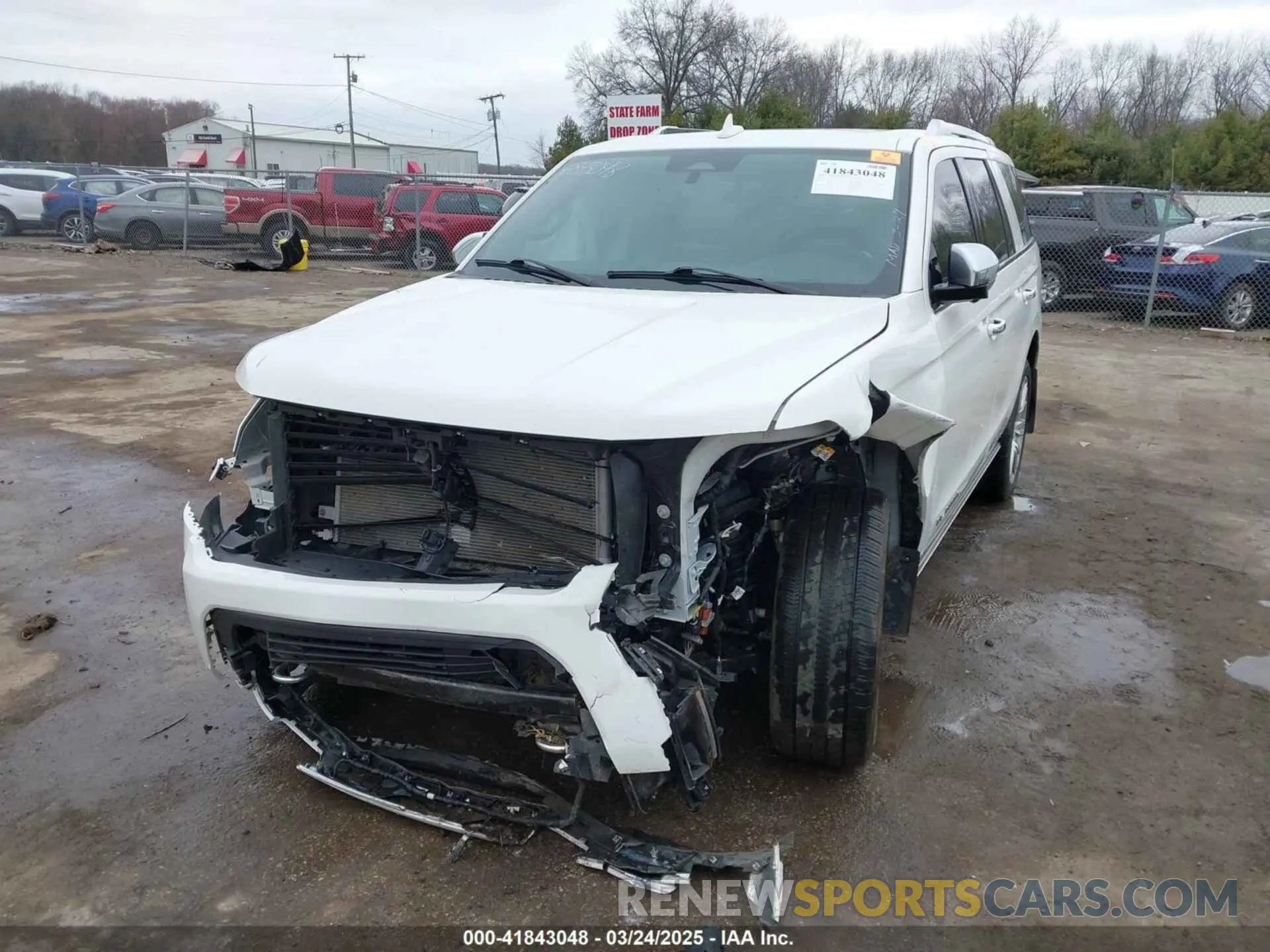 2 Photograph of a damaged car 1FMJU1M83PEA04793 FORD EXPEDITION 2023