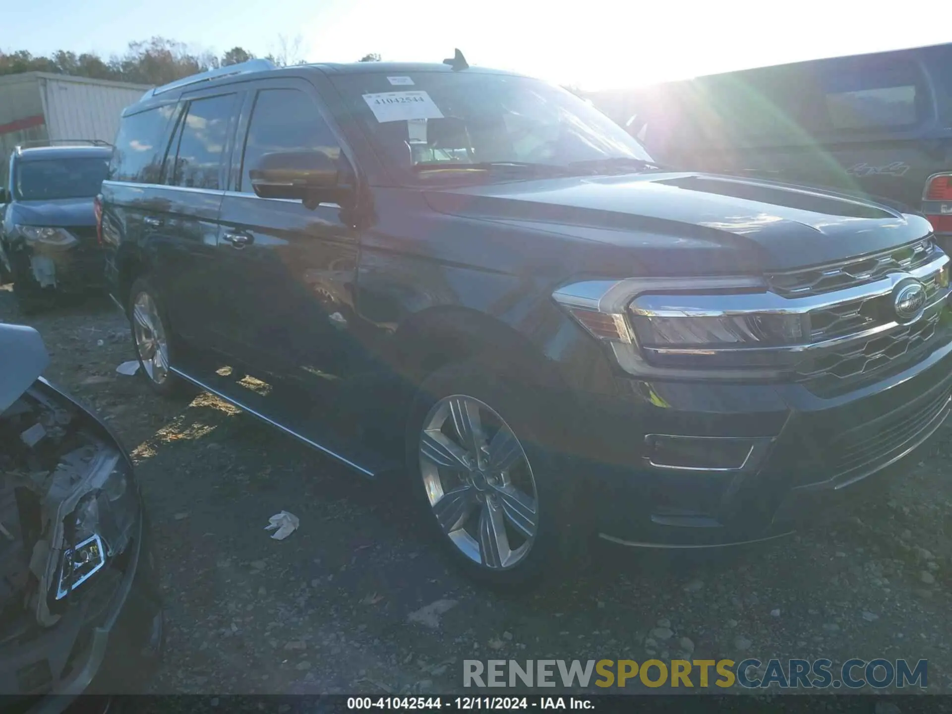 1 Photograph of a damaged car 1FMJU1N86PEA24308 FORD EXPEDITION 2023