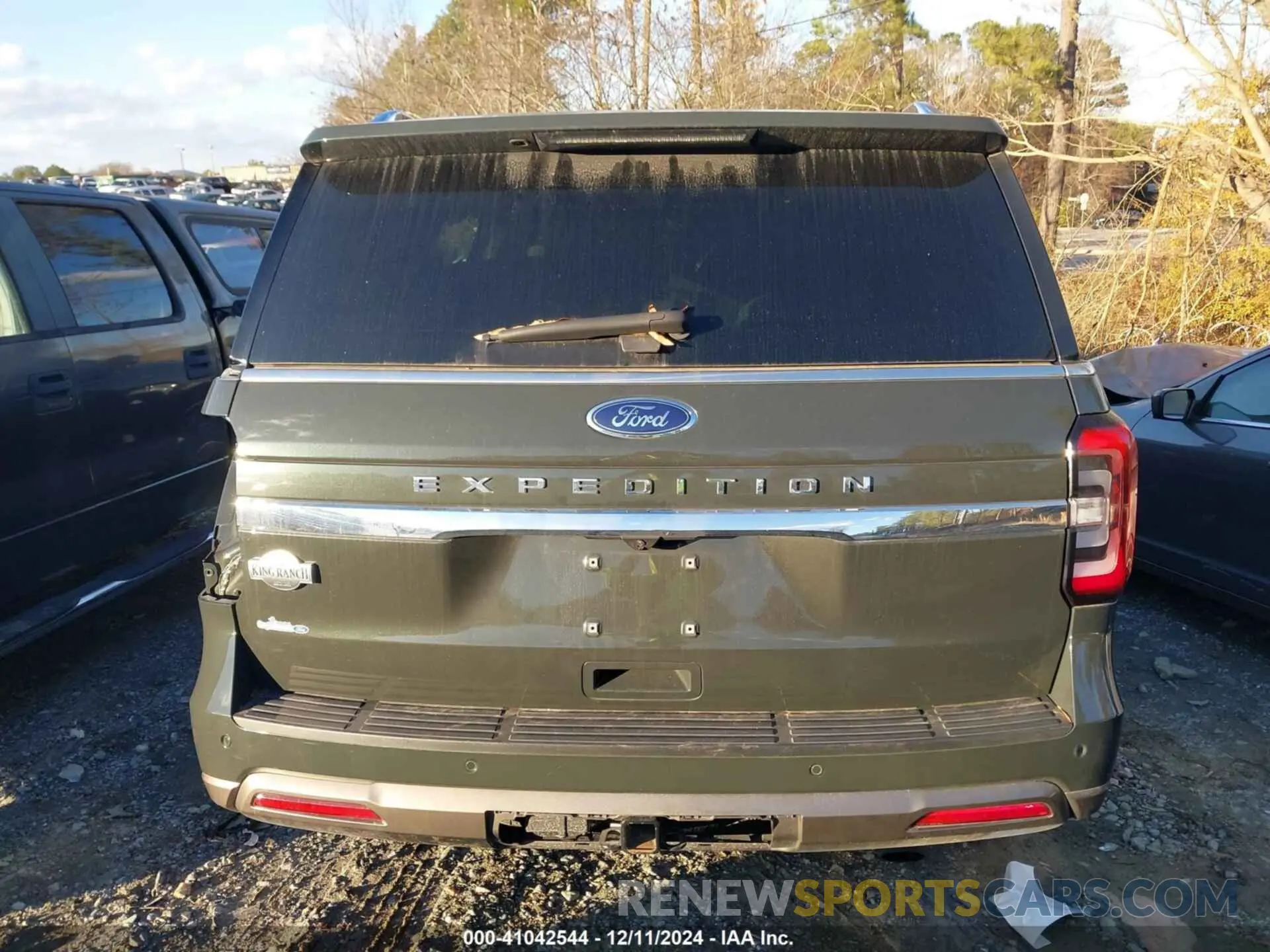 16 Photograph of a damaged car 1FMJU1N86PEA24308 FORD EXPEDITION 2023