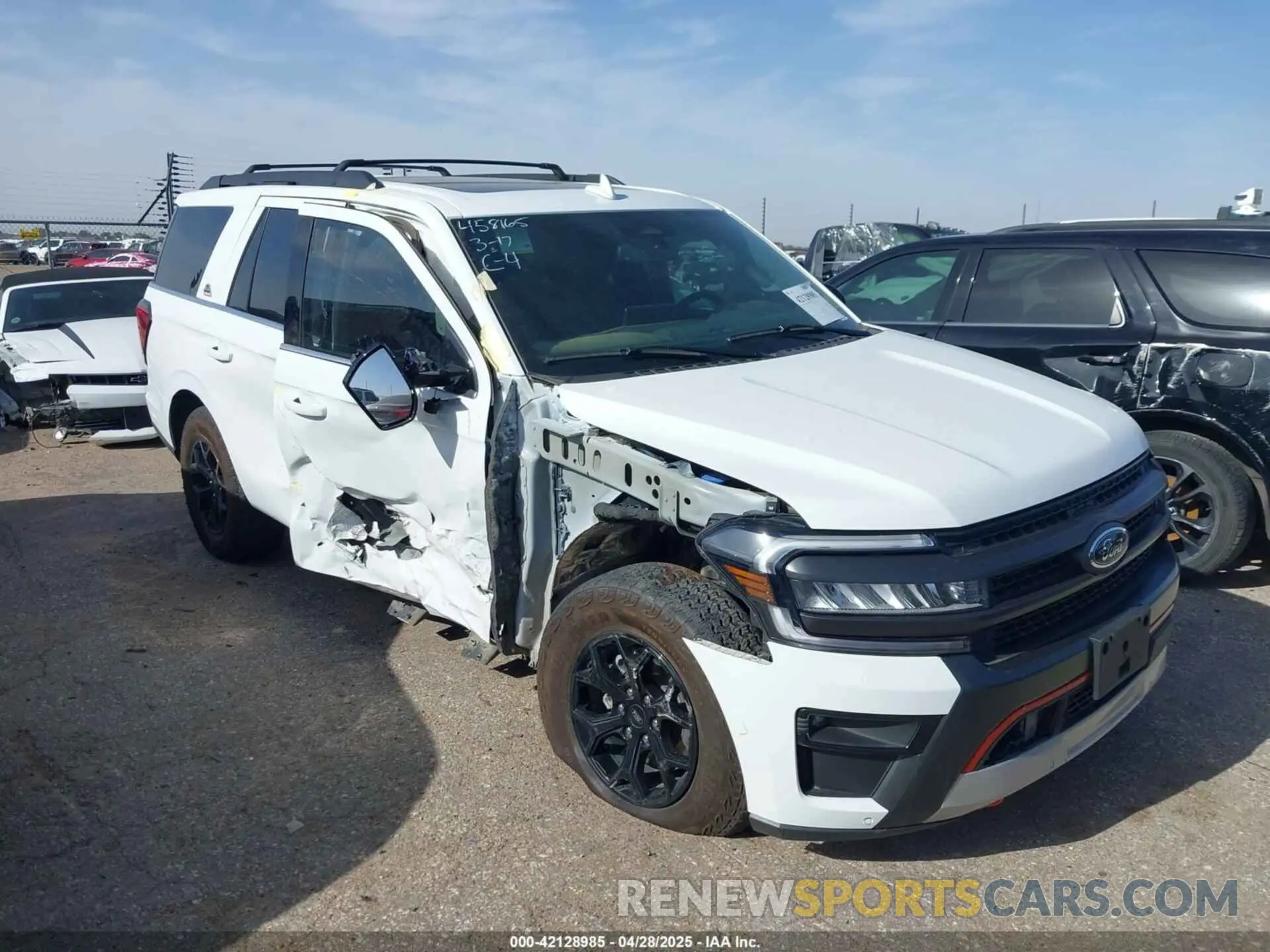 1 Photograph of a damaged car 1FMJU1RG7PEA18082 FORD EXPEDITION 2023