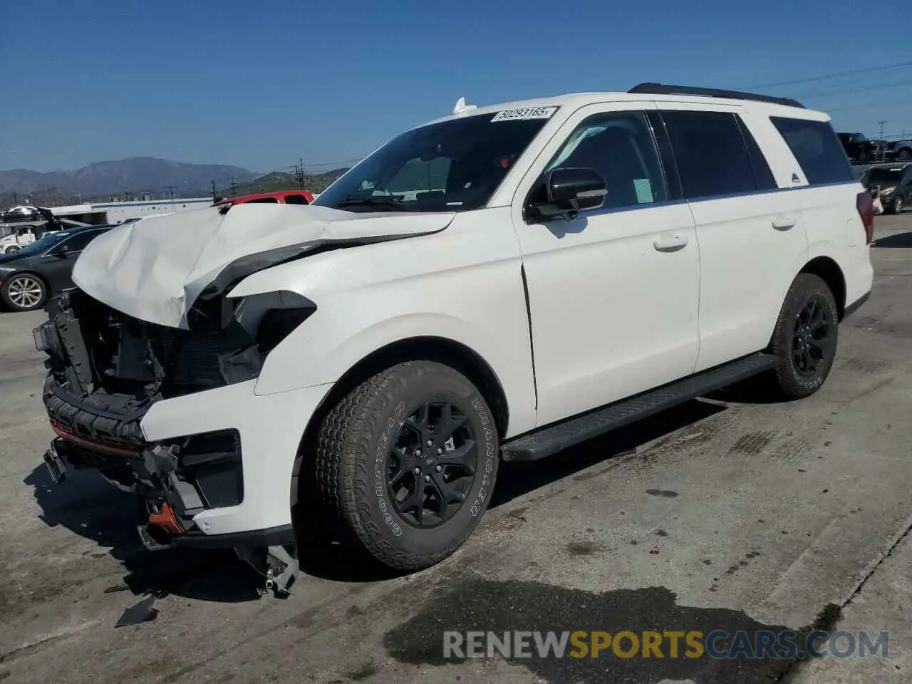 1 Photograph of a damaged car 1FMJU1RGXPEA34504 FORD EXPEDITION 2023