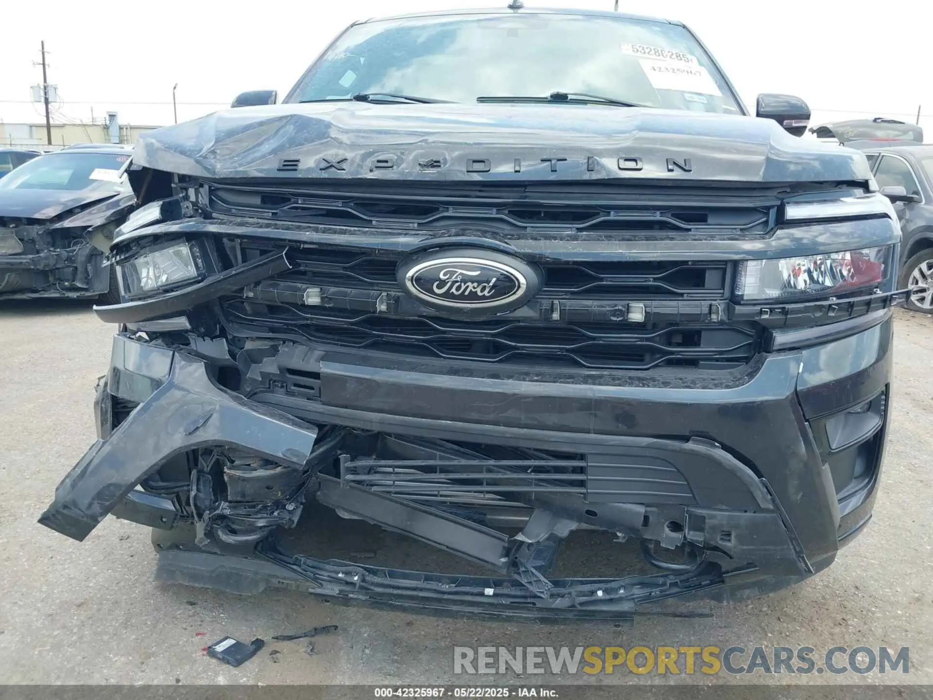 6 Photograph of a damaged car 1FMJU2A81PEA53839 FORD EXPEDITION 2023