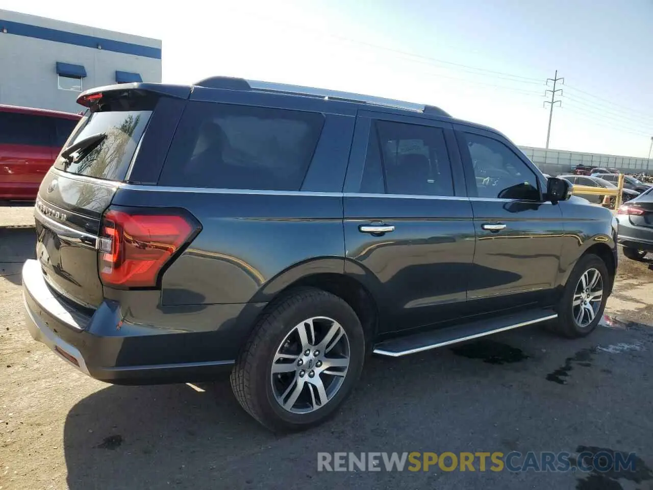 3 Photograph of a damaged car 1FMJU2A82PEA31624 FORD EXPEDITION 2023