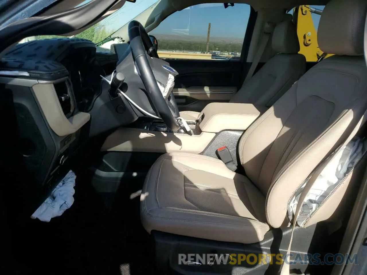 7 Photograph of a damaged car 1FMJU2A82PEA31624 FORD EXPEDITION 2023