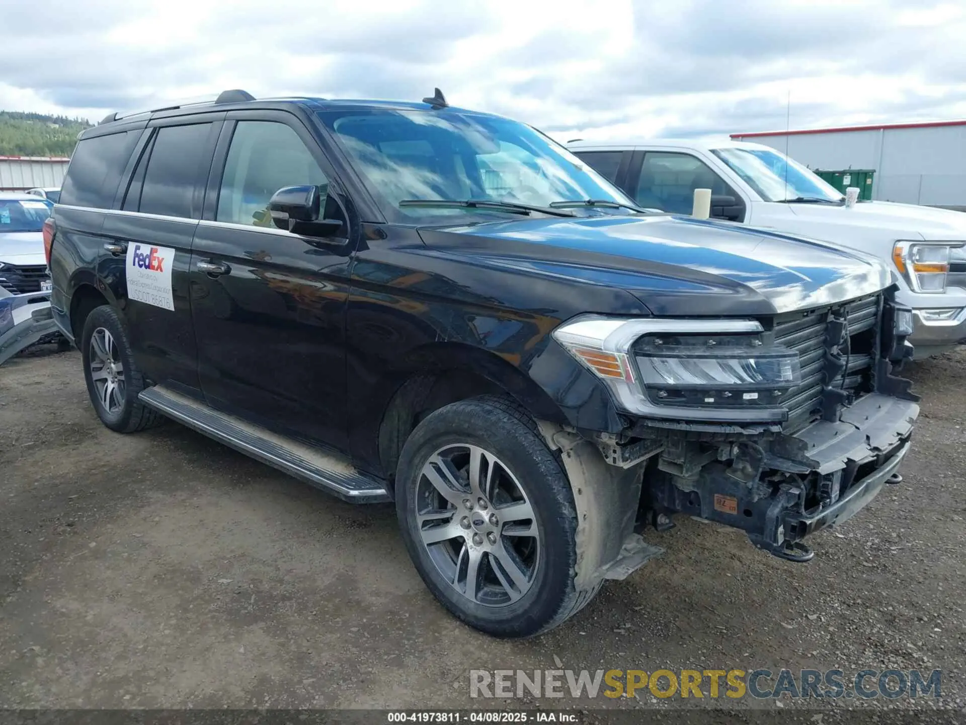 1 Photograph of a damaged car 1FMJU2A85PEA53262 FORD EXPEDITION 2023