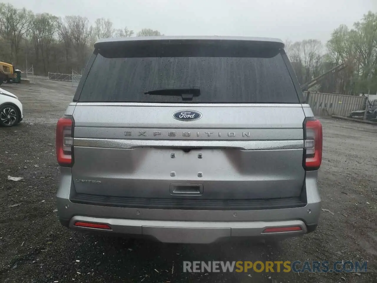 6 Photograph of a damaged car 1FMJU2A87PEA56034 FORD EXPEDITION 2023