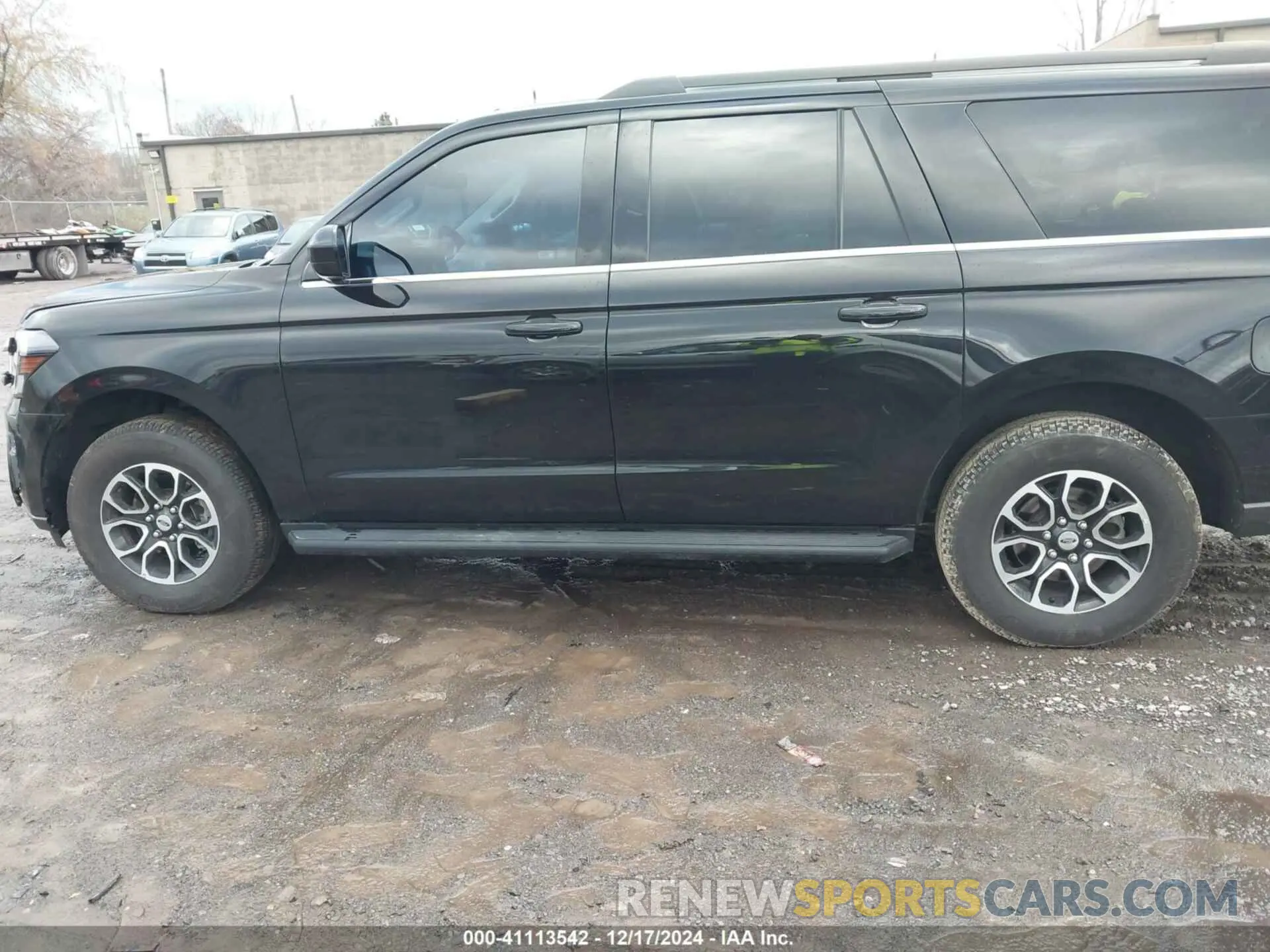 14 Photograph of a damaged car 1FMJK1H80REA23644 FORD EXPEDITION 2024