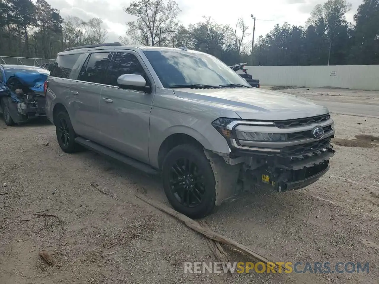 4 Photograph of a damaged car 1FMJK1H82REA04559 FORD EXPEDITION 2024