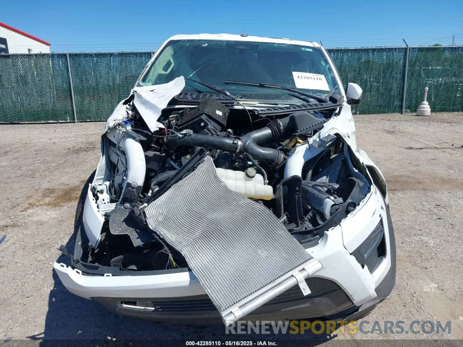 6 Photograph of a damaged car 1FMJK1H83REA29230 FORD EXPEDITION 2024