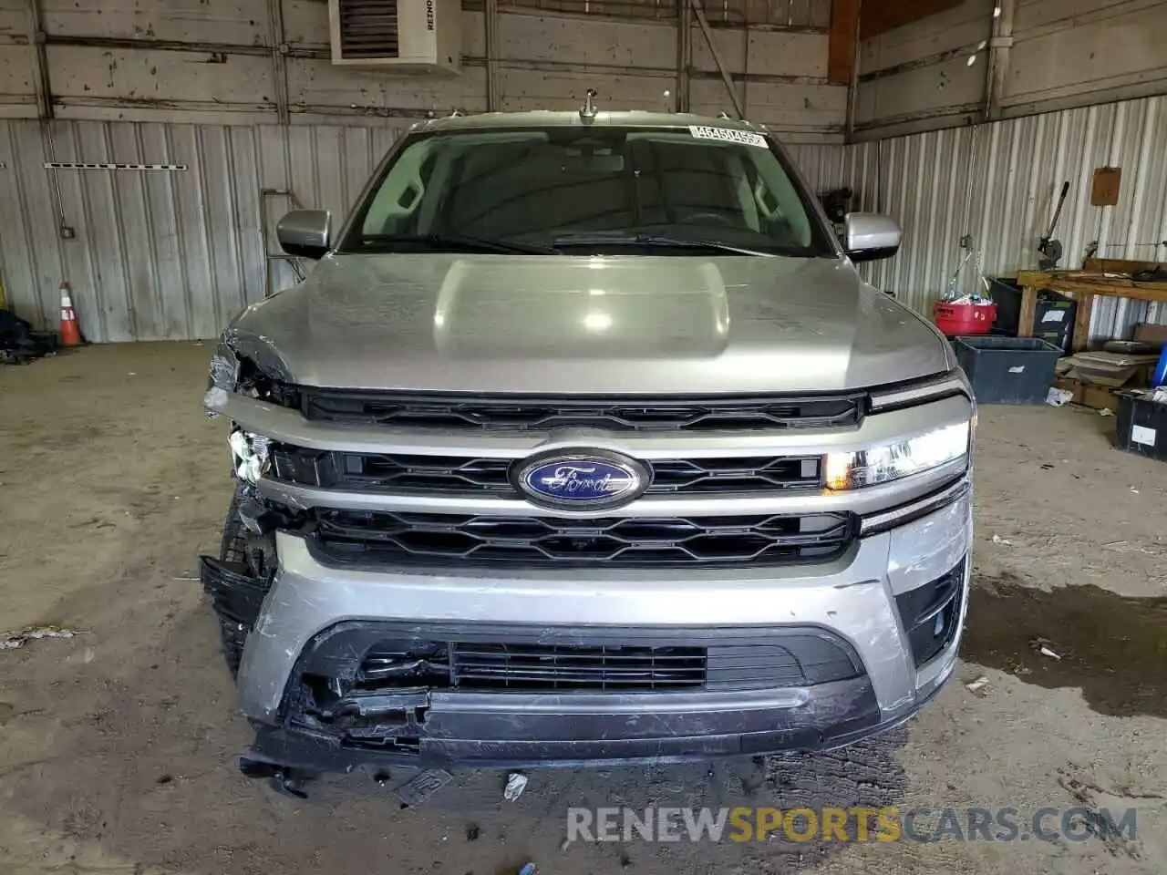 5 Photograph of a damaged car 1FMJK1H8XREA60409 FORD EXPEDITION 2024