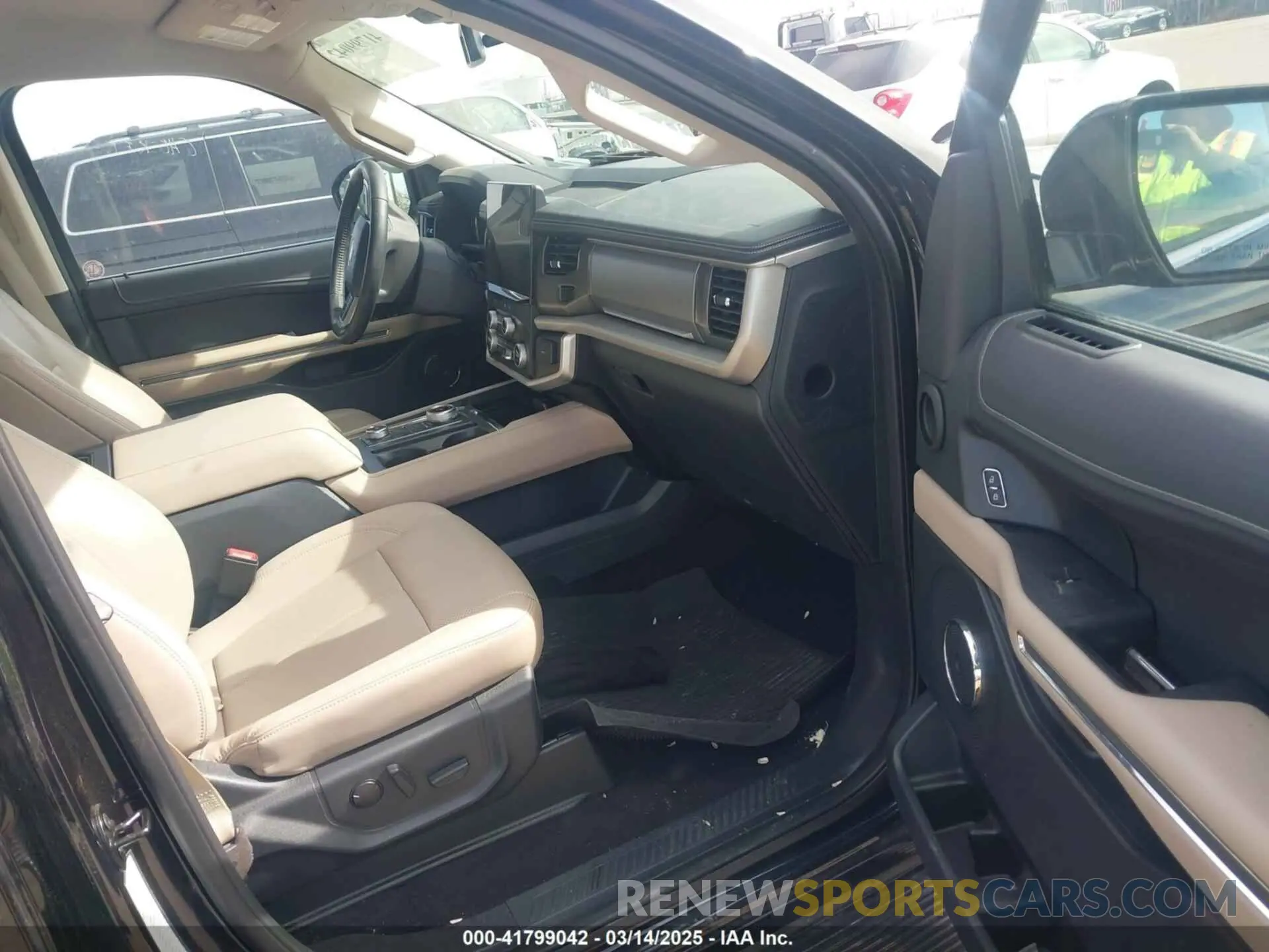 5 Photograph of a damaged car 1FMJK1J80REA32516 FORD EXPEDITION 2024