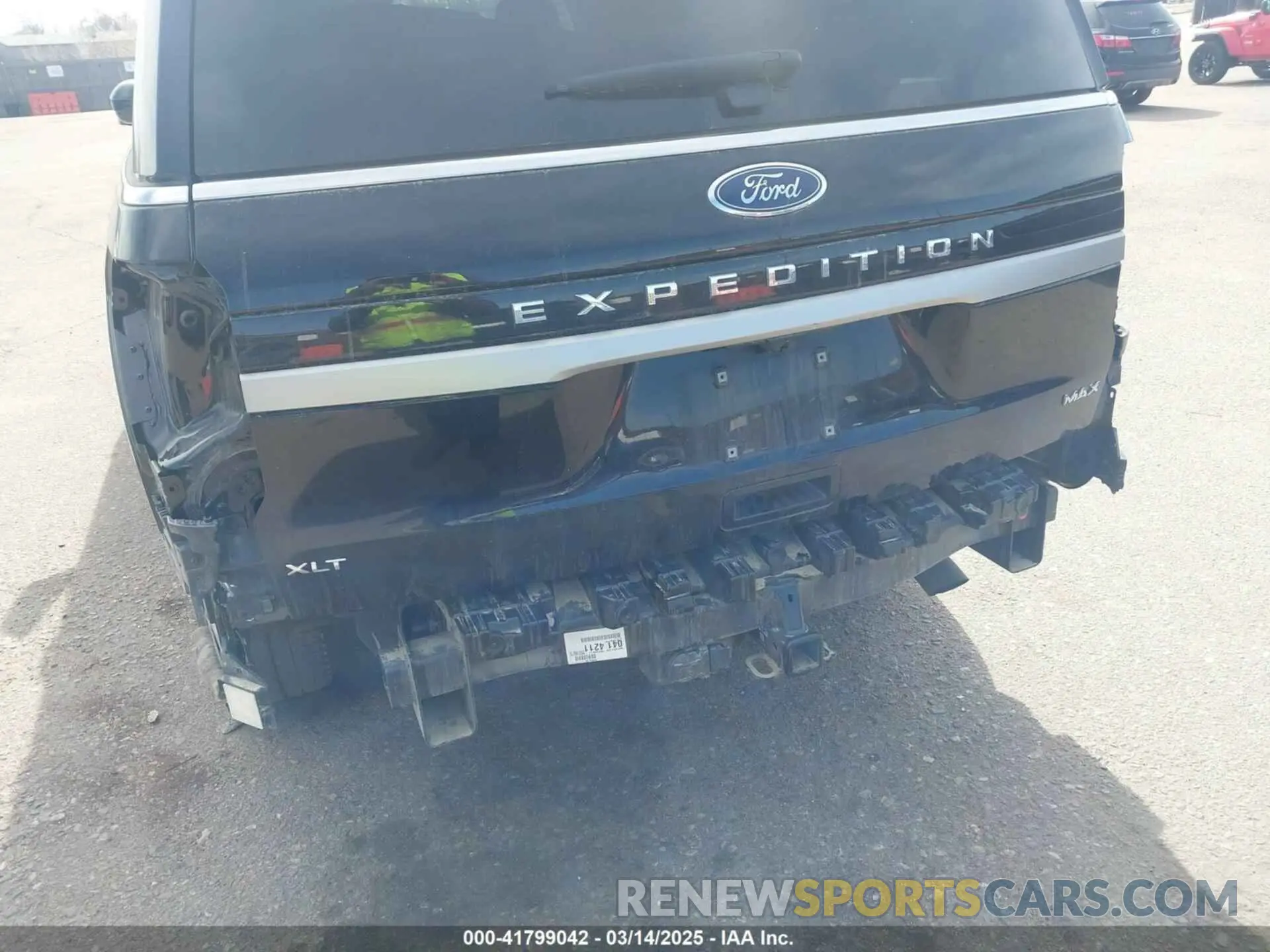 6 Photograph of a damaged car 1FMJK1J80REA32516 FORD EXPEDITION 2024