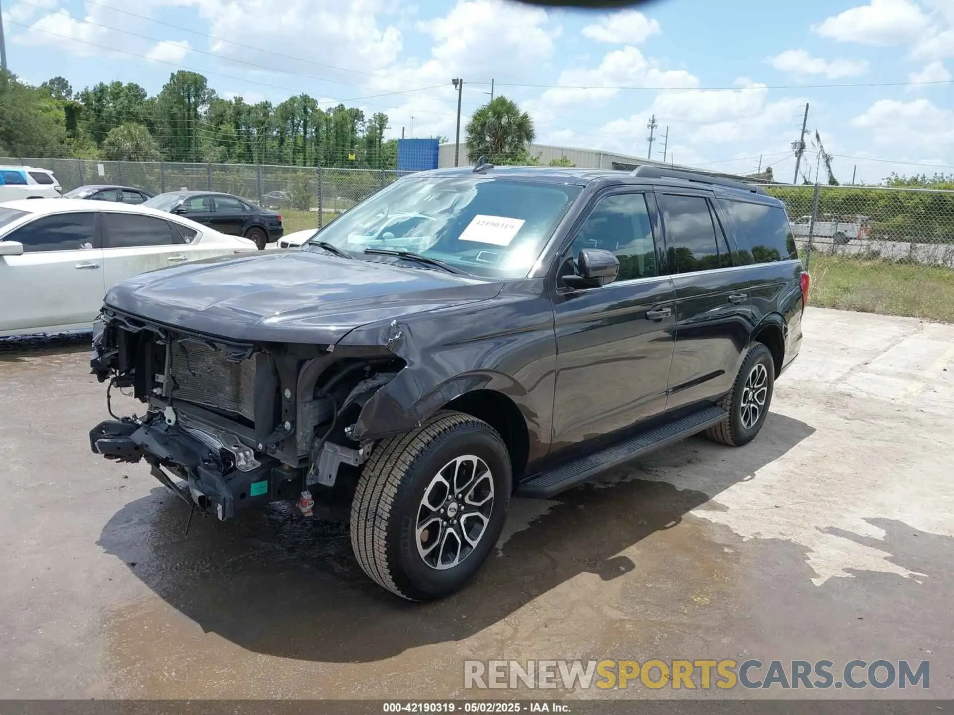 2 Photograph of a damaged car 1FMJK1J83REA31036 FORD EXPEDITION 2024