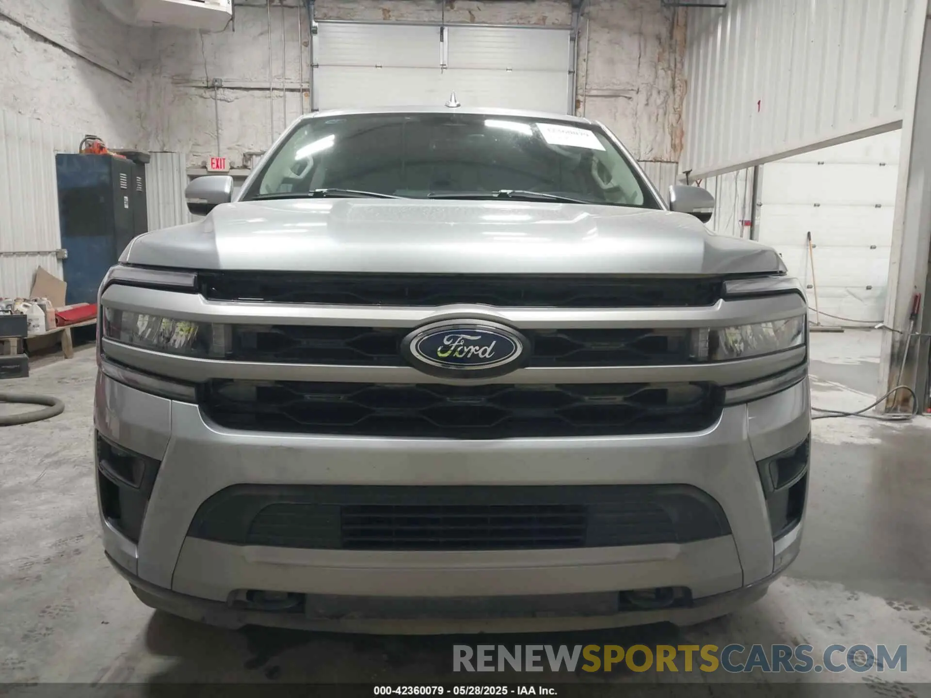 12 Photograph of a damaged car 1FMJK1J84REA96686 FORD EXPEDITION 2024