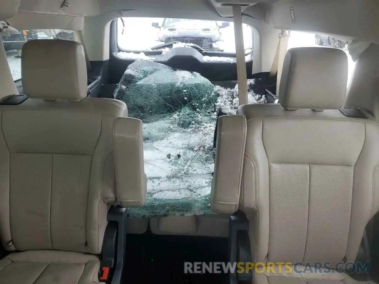 10 Photograph of a damaged car 1FMJK1J86REA33833 FORD EXPEDITION 2024
