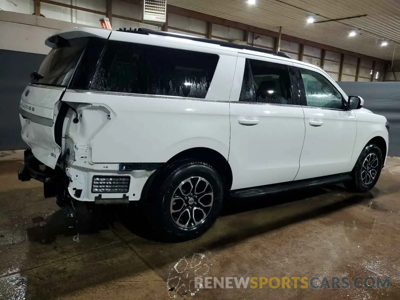 3 Photograph of a damaged car 1FMJK1J89REA43238 FORD EXPEDITION 2024