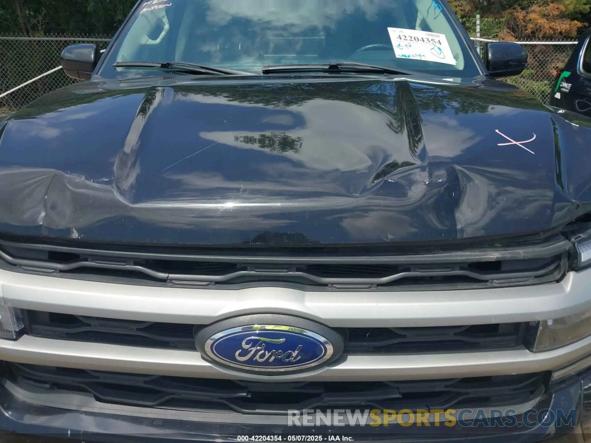 10 Photograph of a damaged car 1FMJK1J8XREA24875 FORD EXPEDITION 2024