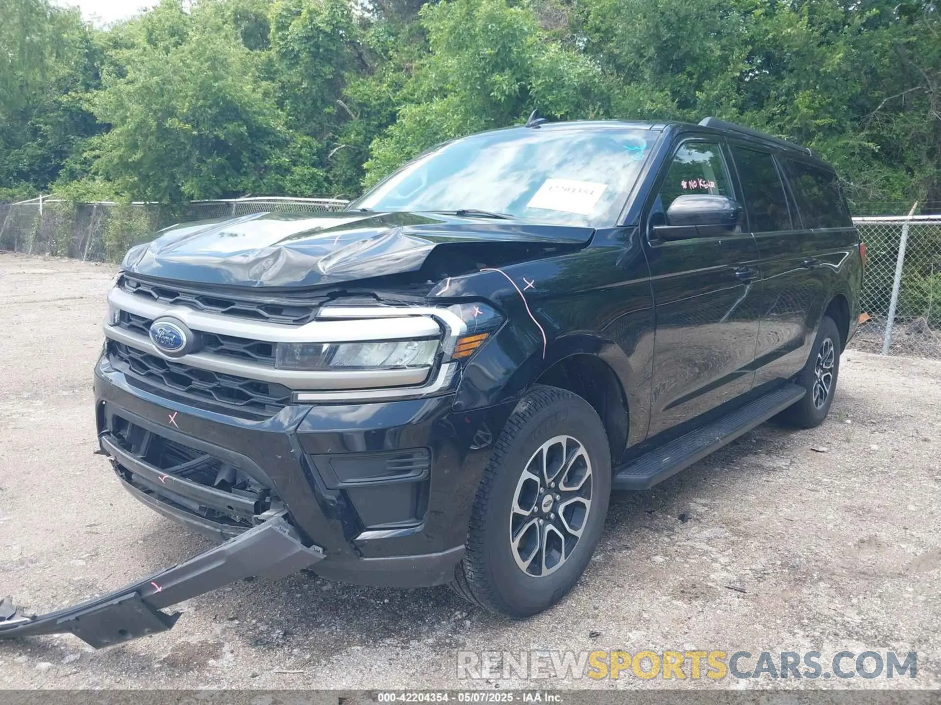 2 Photograph of a damaged car 1FMJK1J8XREA24875 FORD EXPEDITION 2024