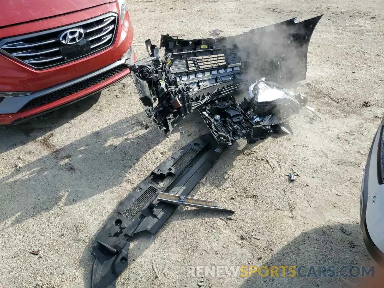 13 Photograph of a damaged car 1FMJK1K80REA33468 FORD EXPEDITION 2024