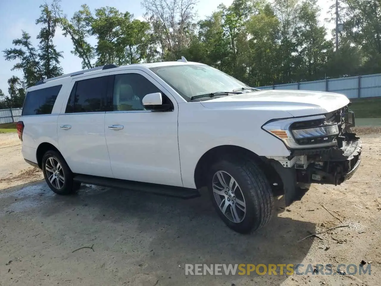 4 Photograph of a damaged car 1FMJK1K80REA33468 FORD EXPEDITION 2024