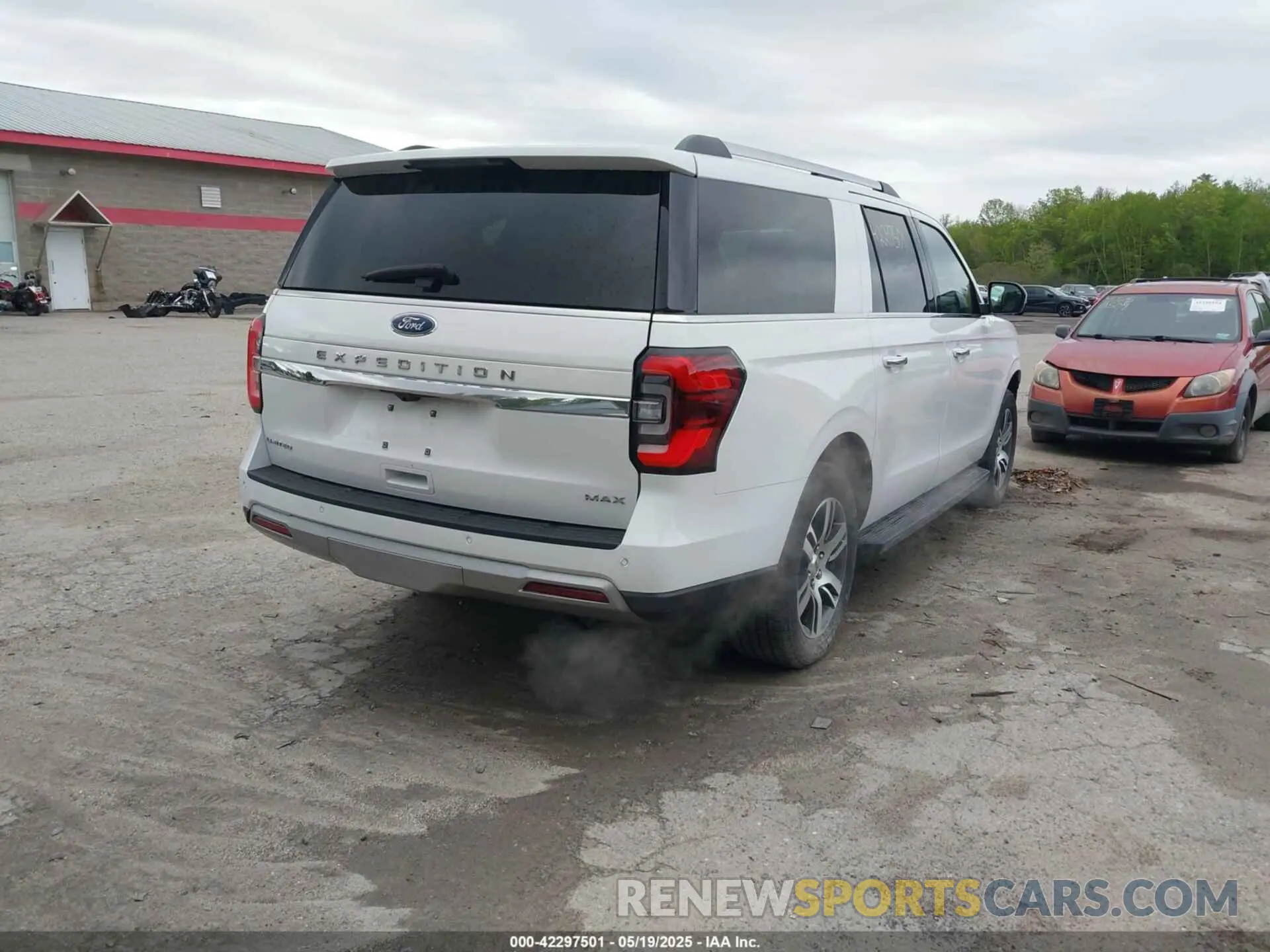 4 Photograph of a damaged car 1FMJK1K80REA51291 FORD EXPEDITION 2024