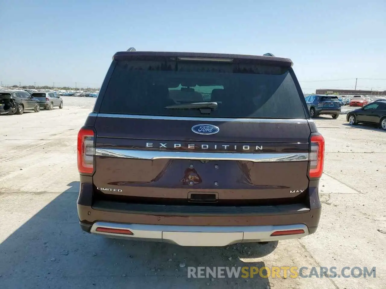 6 Photograph of a damaged car 1FMJK1K81REB14849 FORD EXPEDITION 2024