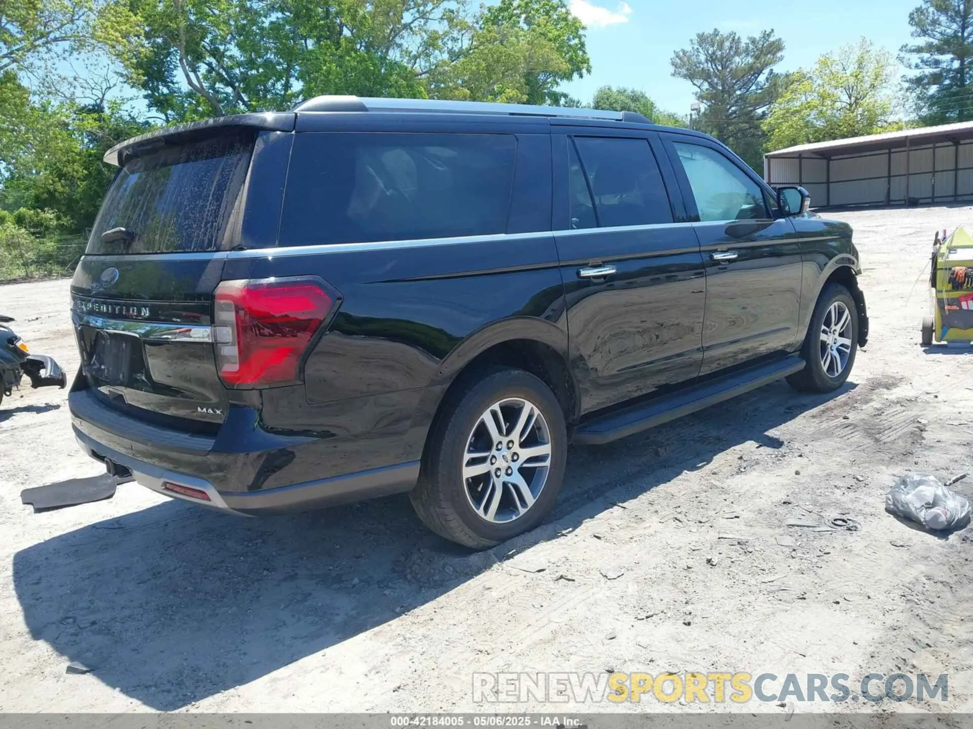 4 Photograph of a damaged car 1FMJK1K87REA30051 FORD EXPEDITION 2024