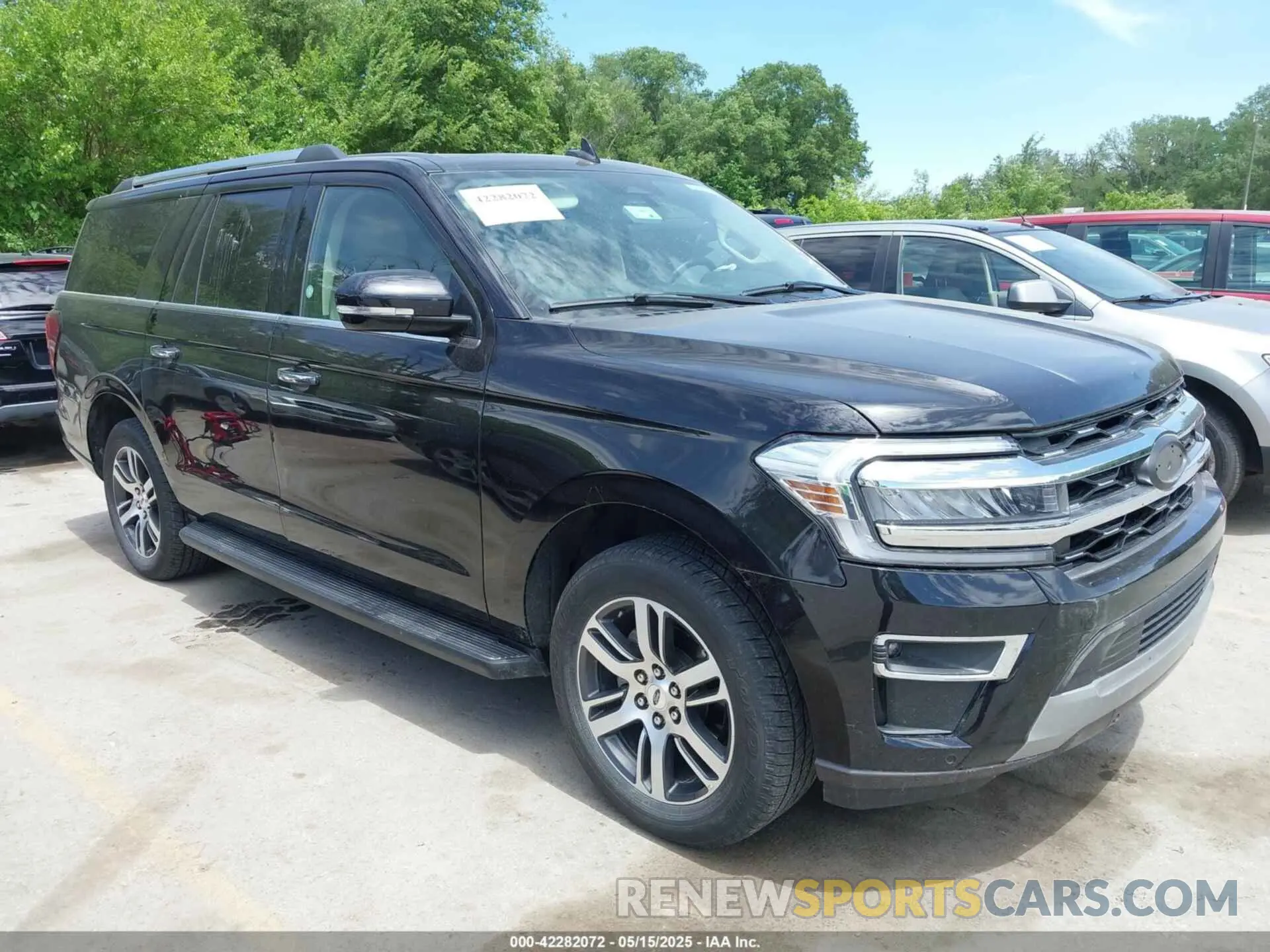 1 Photograph of a damaged car 1FMJK1K88REA28745 FORD EXPEDITION 2024
