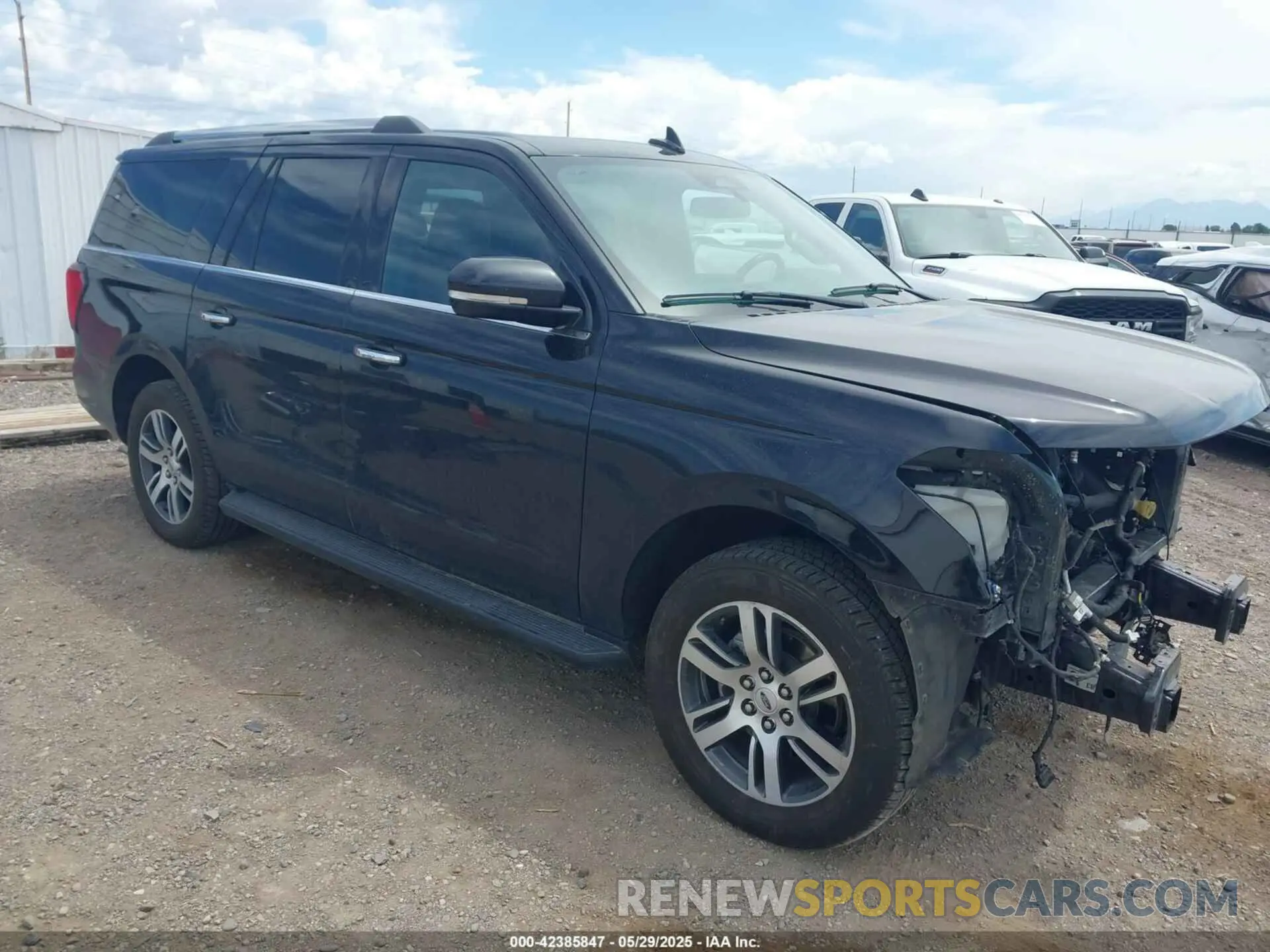 1 Photograph of a damaged car 1FMJK1K89REA27894 FORD EXPEDITION 2024
