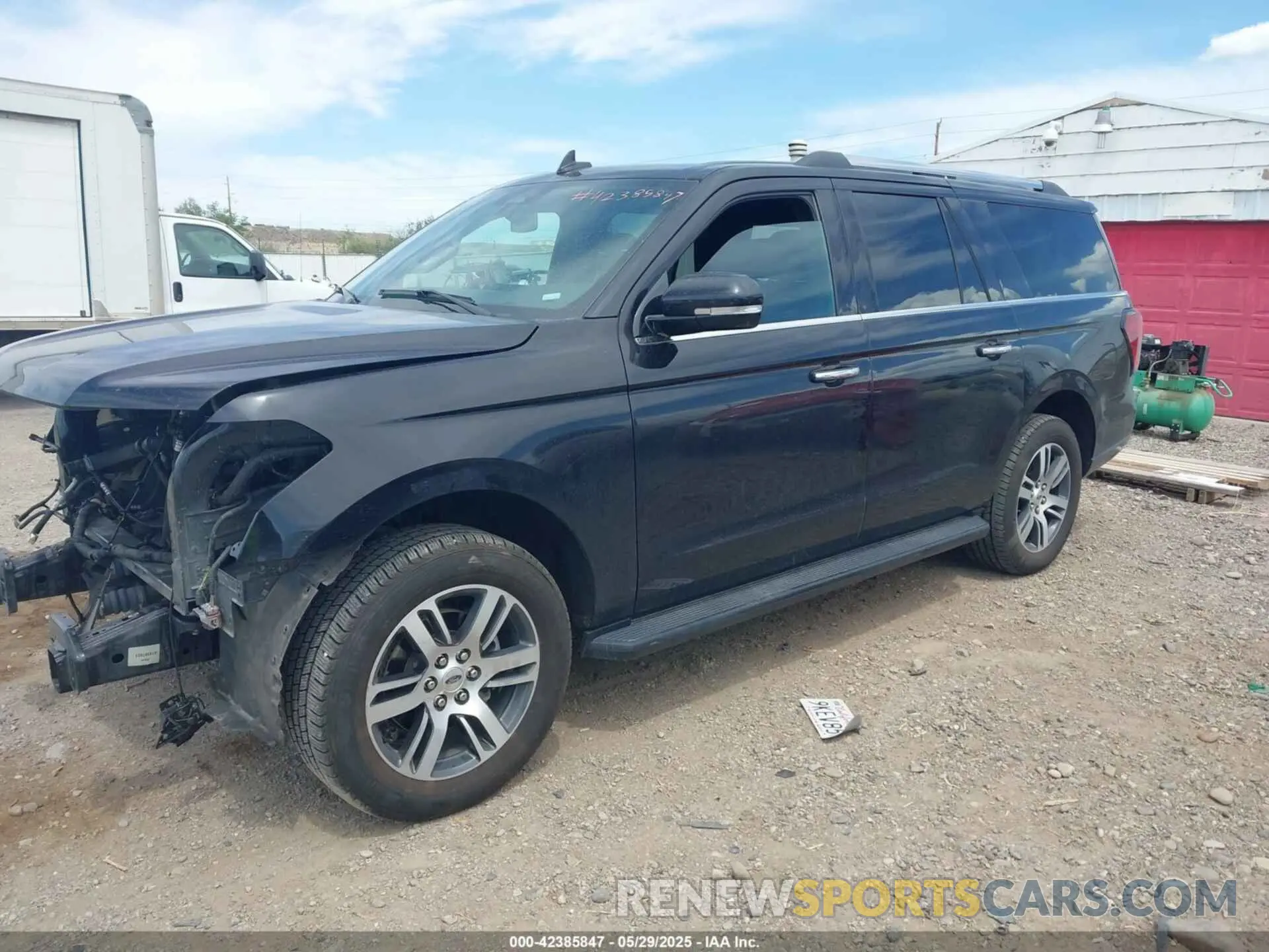 2 Photograph of a damaged car 1FMJK1K89REA27894 FORD EXPEDITION 2024