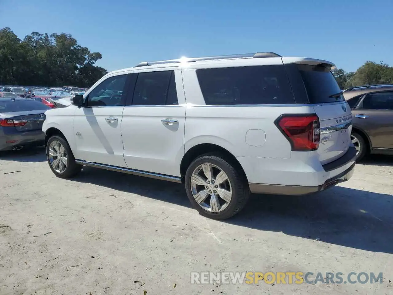 2 Photograph of a damaged car 1FMJK1N85REA68910 FORD EXPEDITION 2024