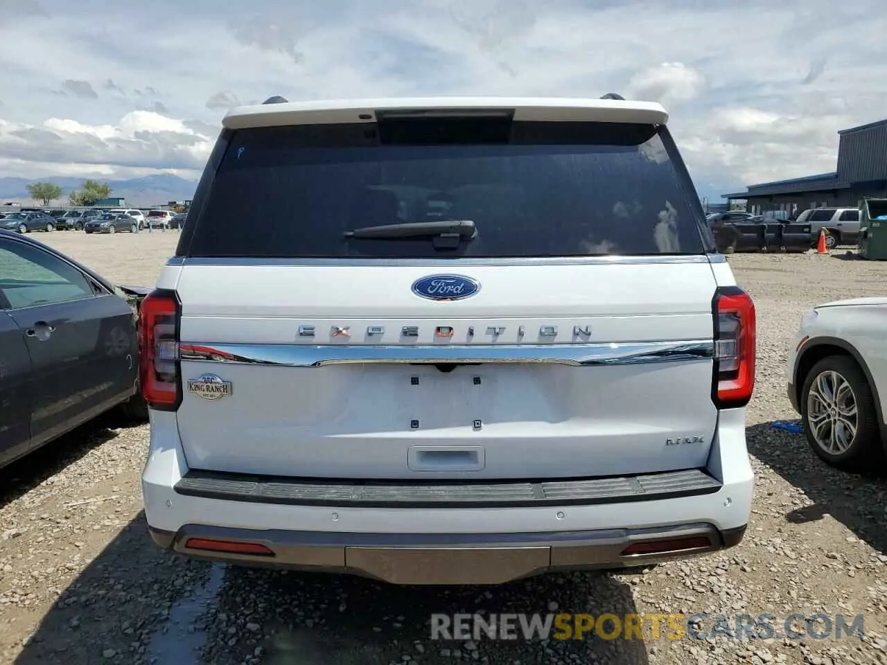 6 Photograph of a damaged car 1FMJK1P89REA65683 FORD EXPEDITION 2024