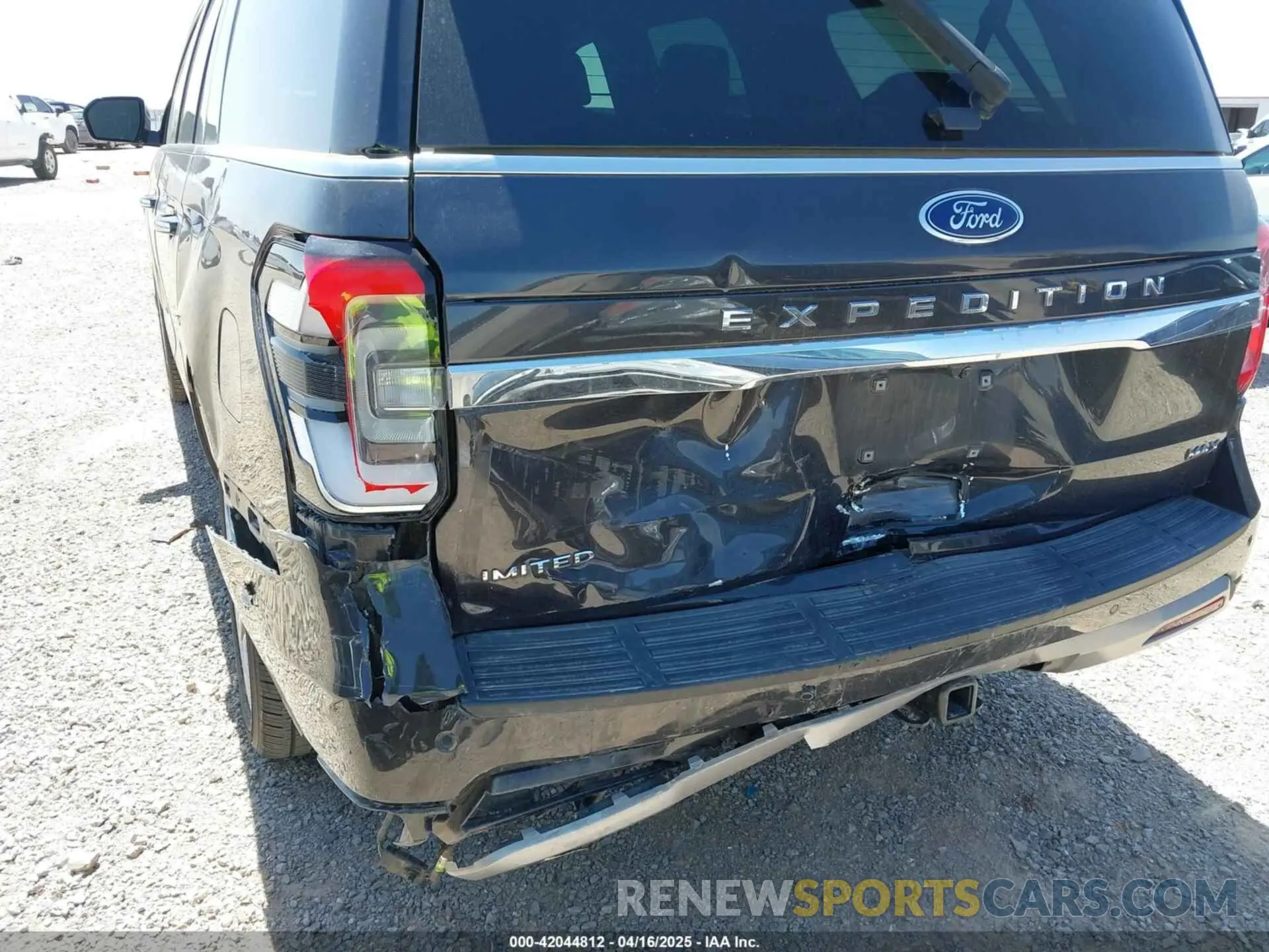6 Photograph of a damaged car 1FMJK2A80REA12255 FORD EXPEDITION 2024