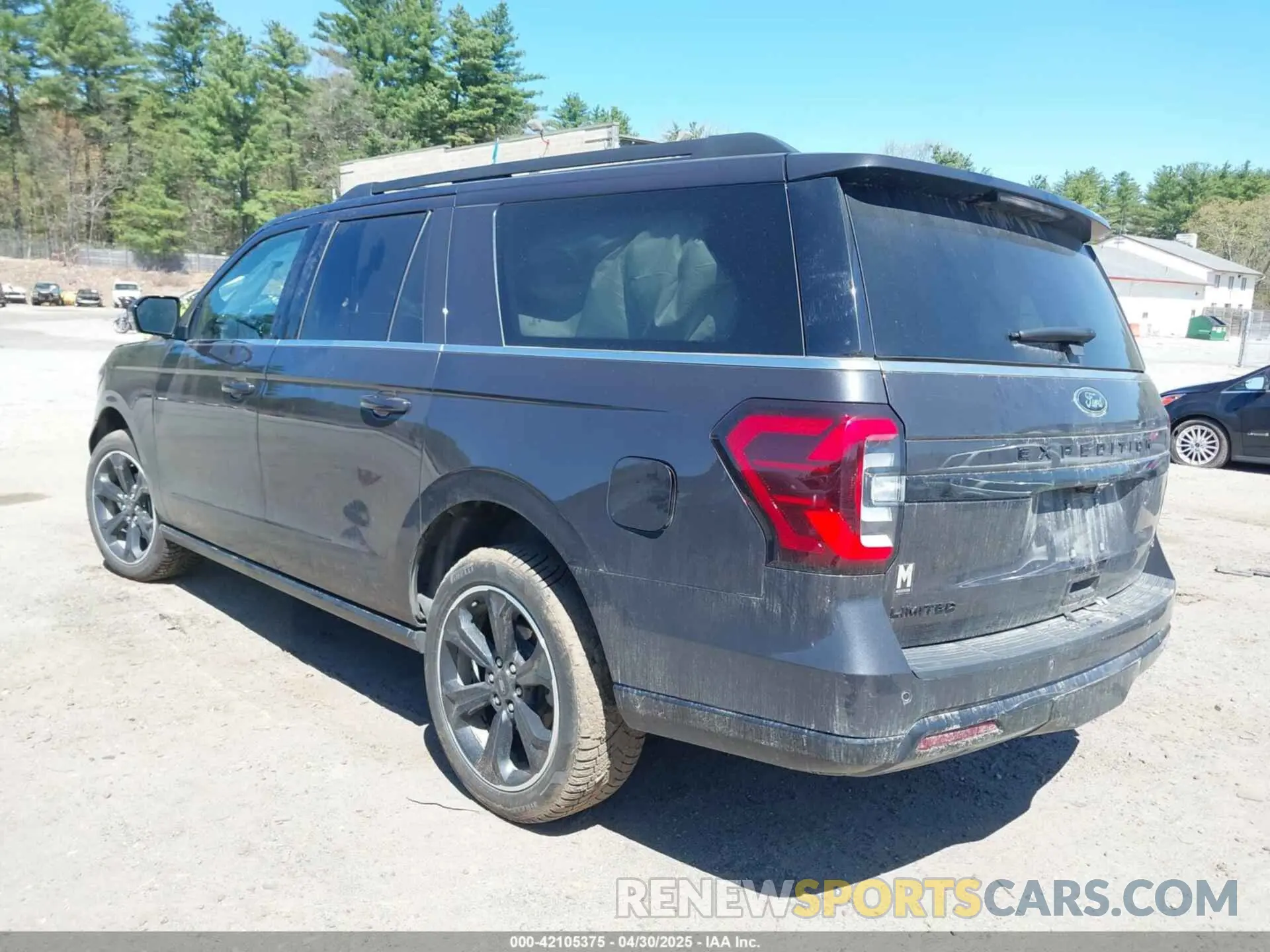 3 Photograph of a damaged car 1FMJK2A83REA35478 FORD EXPEDITION 2024