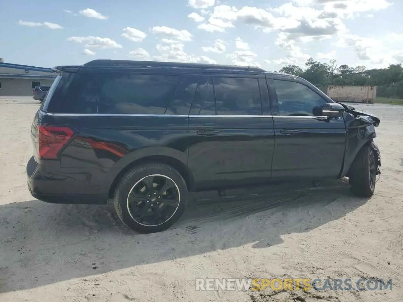 3 Photograph of a damaged car 1FMJK2A83REB14942 FORD EXPEDITION 2024