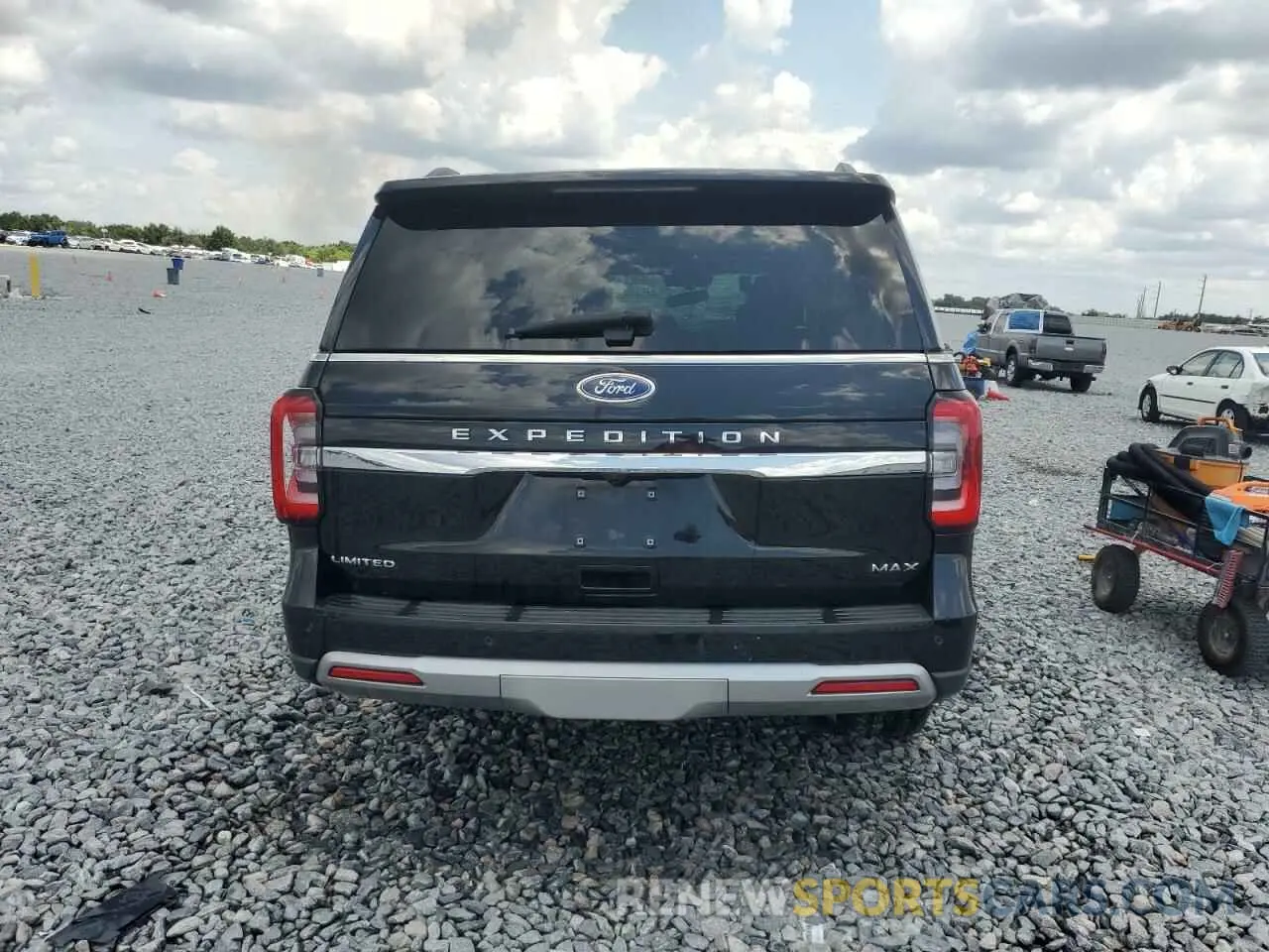 6 Photograph of a damaged car 1FMJK2A88REA34469 FORD EXPEDITION 2024